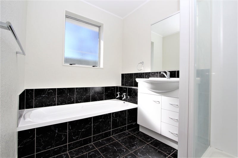 64 Tait Drive, Greenmeadows, Napier - Carousel 10
