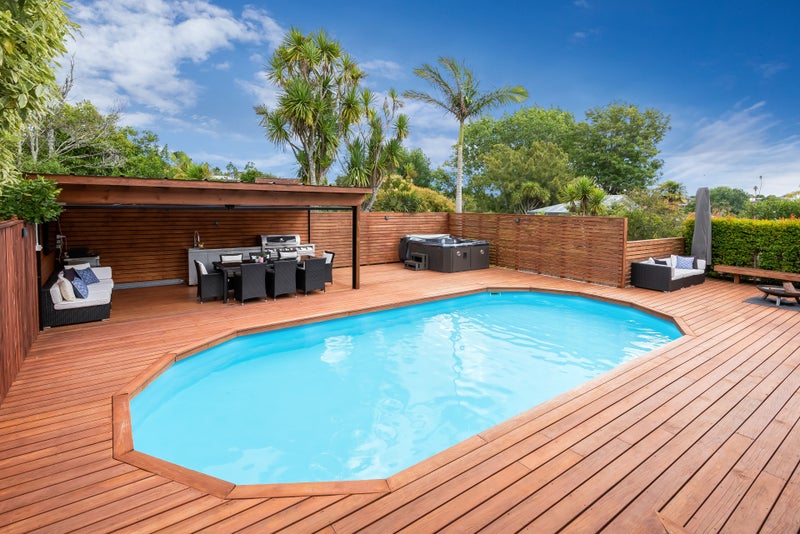 93 Evelyn Road, Cockle Bay, Auckland - Carousel 2