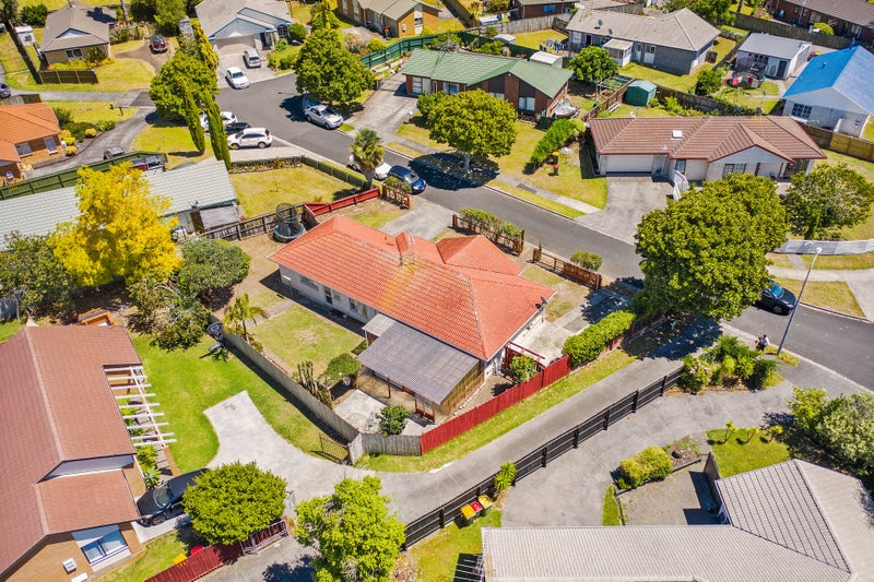 10 Colt Place, Randwick Park, Auckland - Carousel 19
