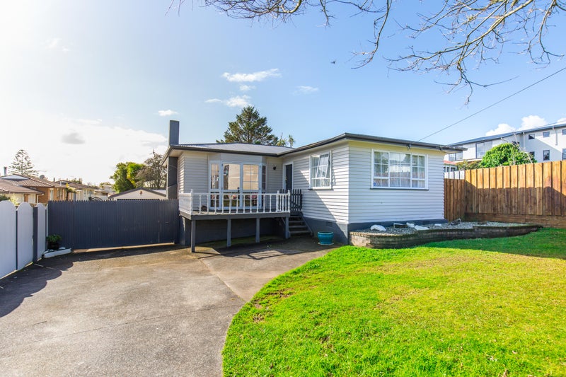 15 Pah Road, Papatoetoe, Auckland - Carousel 2