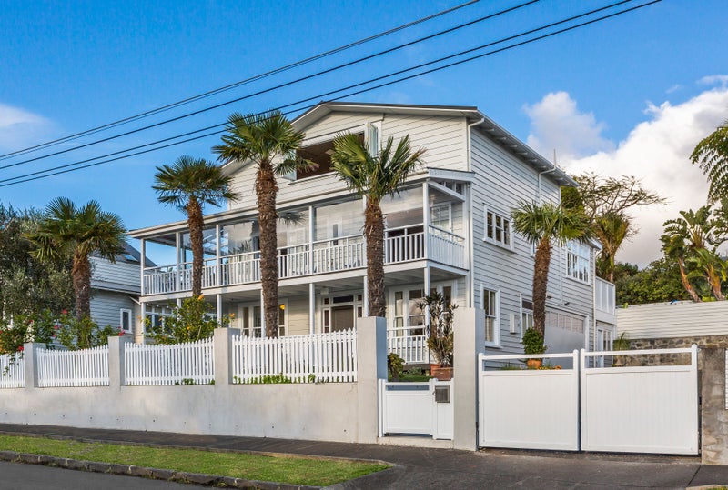 6 Maxwell Avenue, Grey Lynn, Auckland - Carousel 1