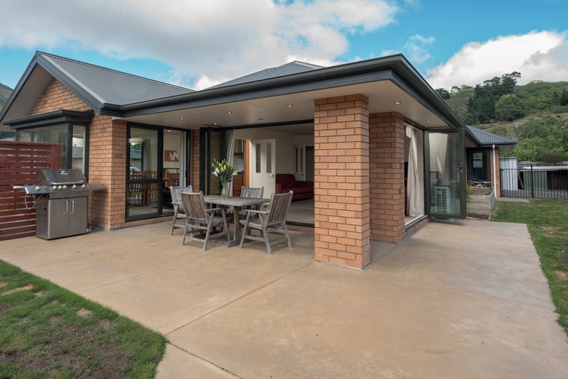 4 Romar Lane, Heathcote Valley, Christchurch - Carousel 2