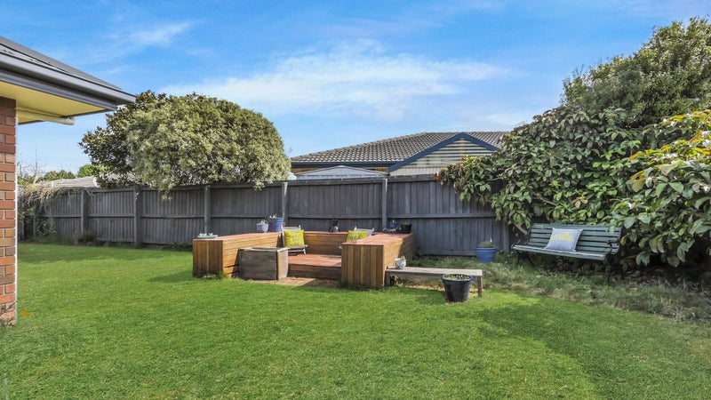 33 Puhara Avenue, Parklands, Christchurch - Carousel 15