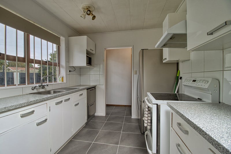 26 Bristol Crescent, Flaxmere, Hastings - Carousel 2