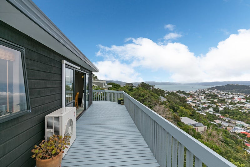 139 Mitchell Street, Brooklyn, Wellington - Carousel 2