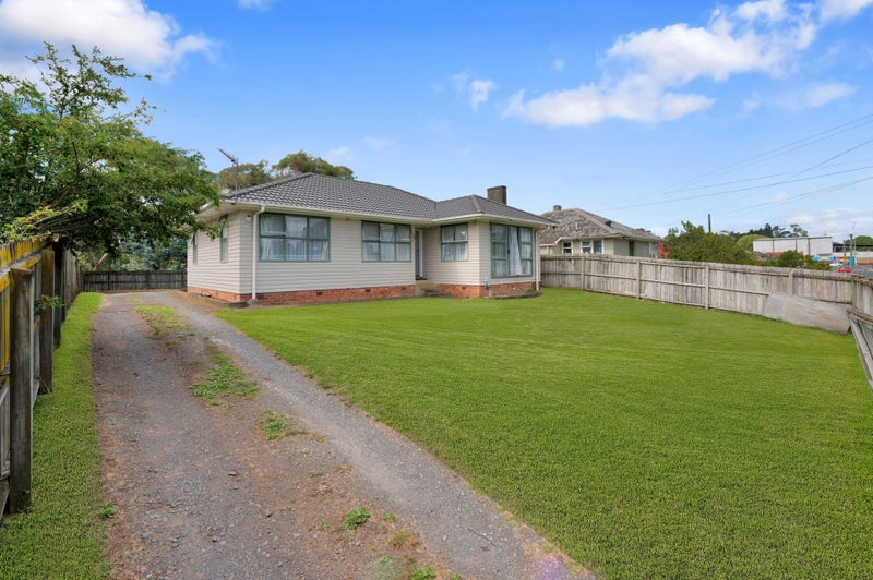 46 Pearl Baker Drive, Otara, Auckland - Carousel 2