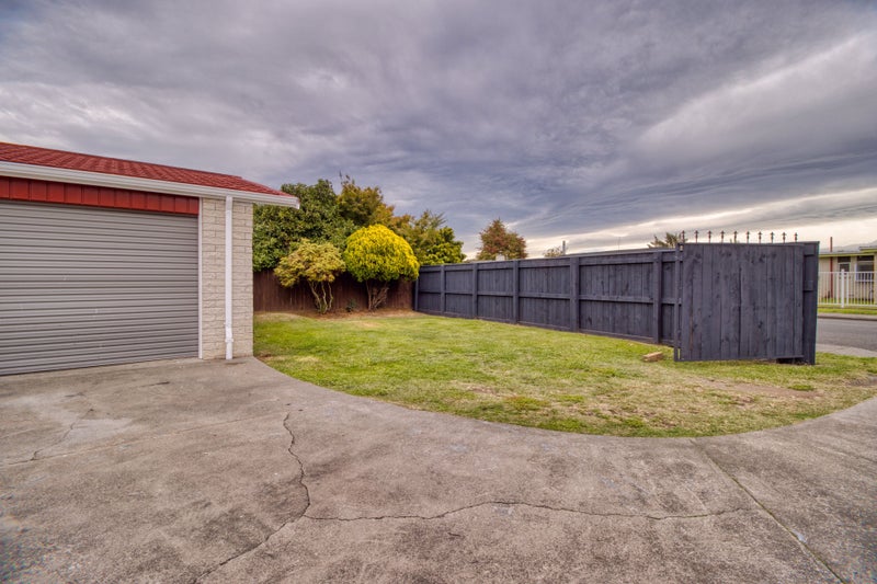 26 Bristol Crescent, Flaxmere, Hastings - Carousel 17