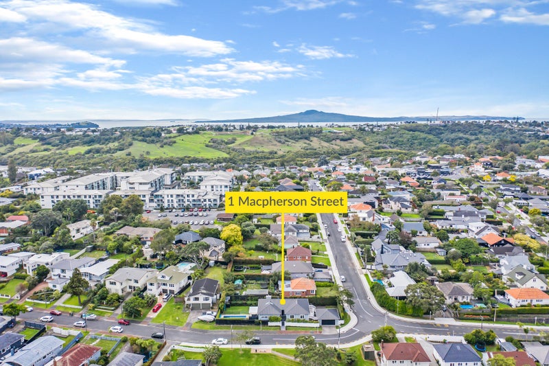 1 MacPherson Street, Meadowbank, Auckland - Carousel 19