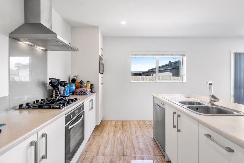 4 Rishi Way, Favona, Auckland - Carousel 2