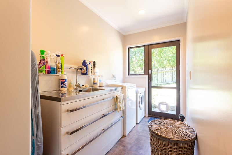 35 Khouri Avenue, Karori, Wellington - Carousel 10