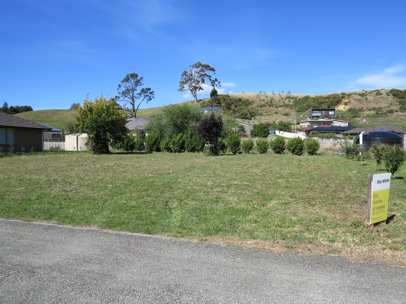 4 Toiora Close, Takaka - Carousel 2