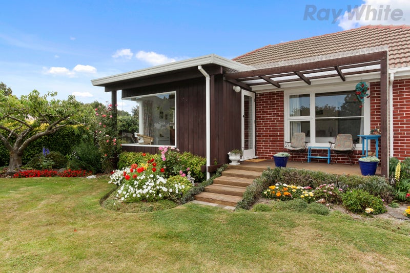 18 Leacroft Street, Bishopdale, Christchurch - Carousel 13