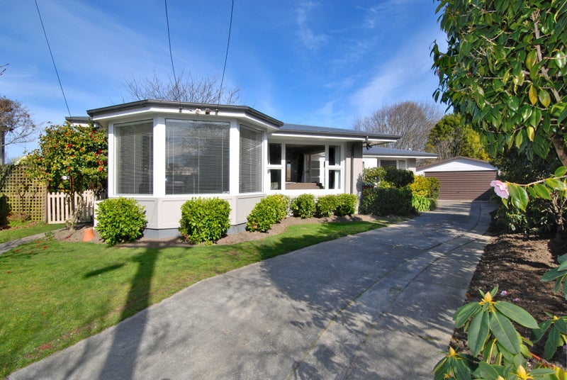 15 Willowbrook Place, Fendalton, Christchurch - Carousel 2