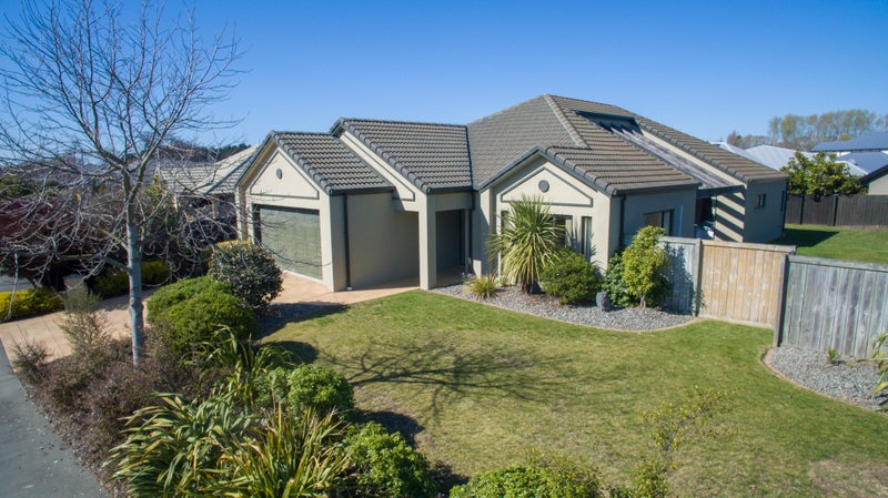 28 Limes Avenue, Parklands, Christchurch - Carousel 1