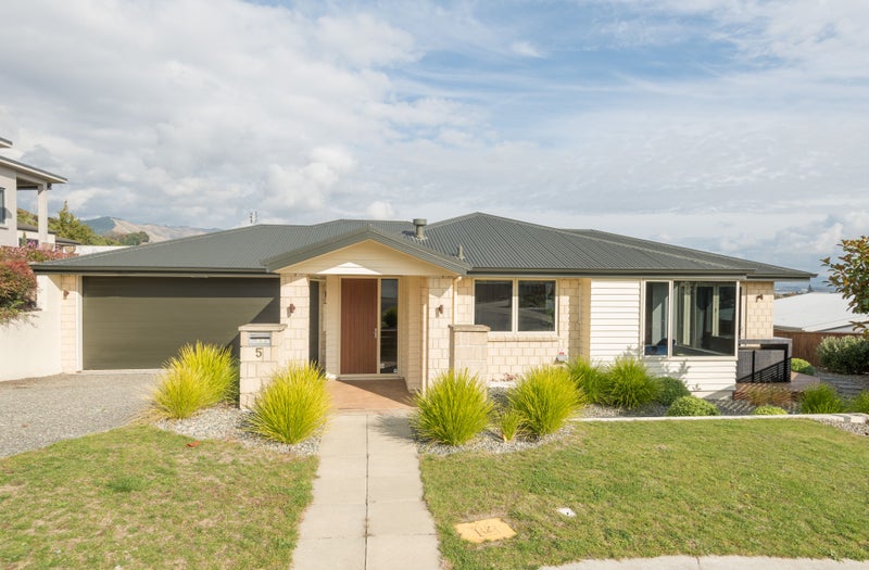 5 Hampshire Place, Stoke, Nelson - Carousel 21
