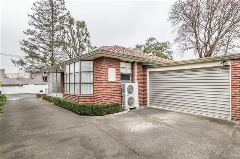 1/11 Office Road, Merivale, Christchurch - Carousel 10