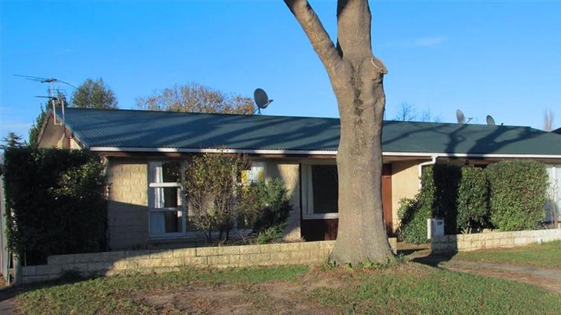 1/75 Northcote Road, Northcote, Christchurch - Carousel 1