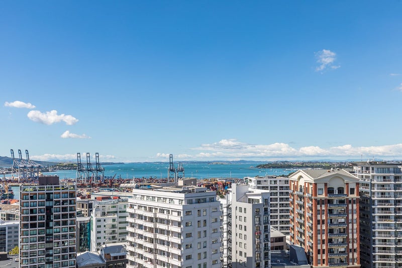 11J/14 Waterloo Quadrant, Auckland Central, Auckland - Carousel 1