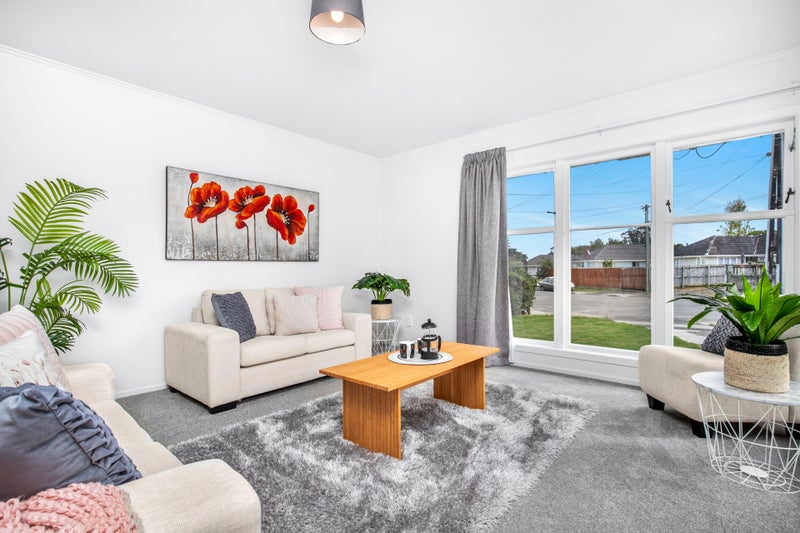 7 Bolton Place, Otara, Auckland - Carousel 2