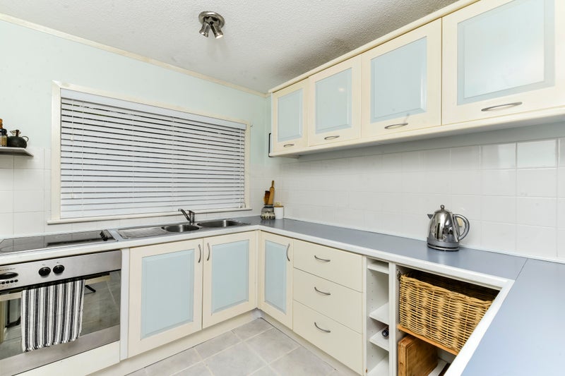 1/39 Fordham Street, Beach Haven, Auckland - Carousel 10