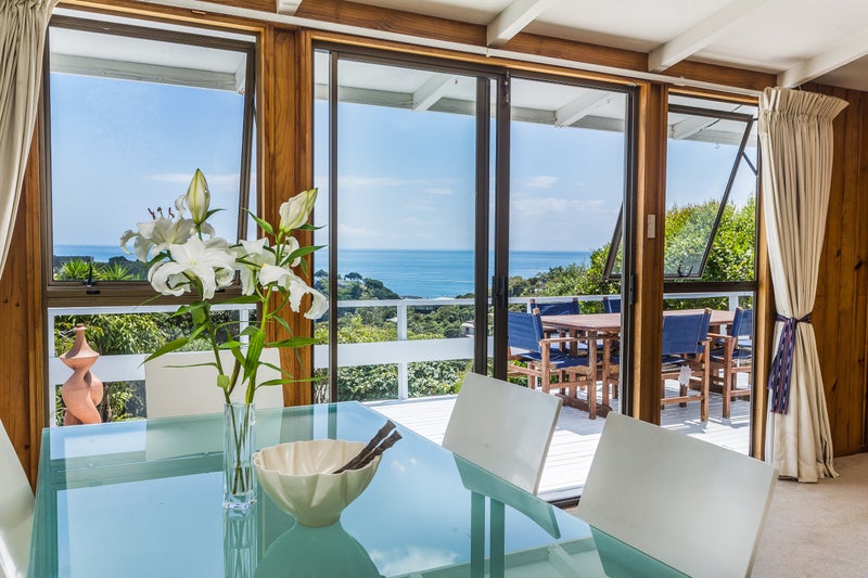 23 Coromandel Road, Oneroa, Waiheke Island - Carousel 1