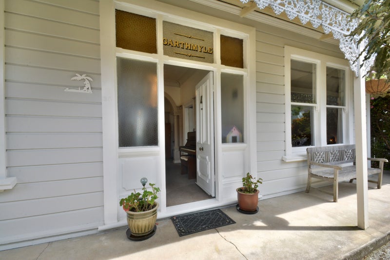 35 Selwyn Street, North East Valley, Dunedin - Carousel 1