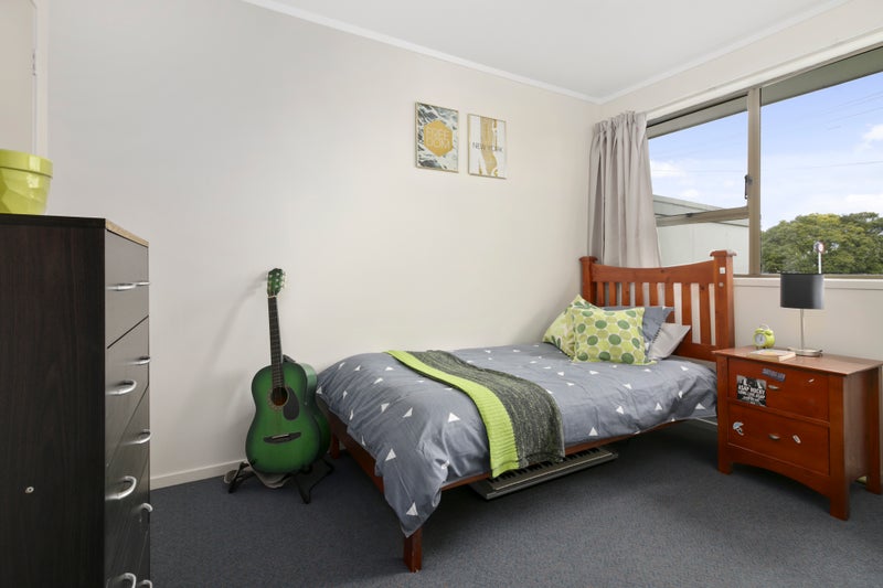 2/1 Favona Road, Favona, Auckland - Carousel 10