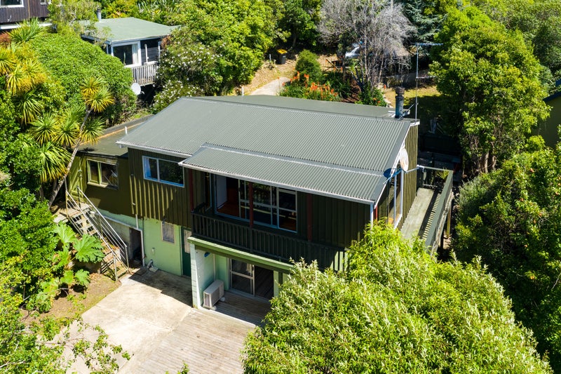 23 Frances Street, Broad Bay, Dunedin - Carousel 1