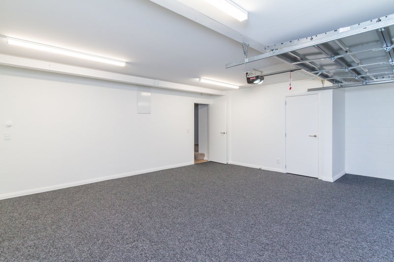 1 Lucern lane, Petone, Lower Hutt - Carousel 20