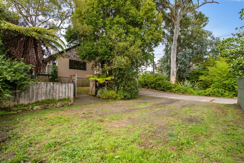 1/15 Simpson Road, Ranui, Auckland - Carousel 25