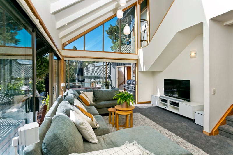 12 Hebe Place, Birkenhead, Auckland - Carousel 2