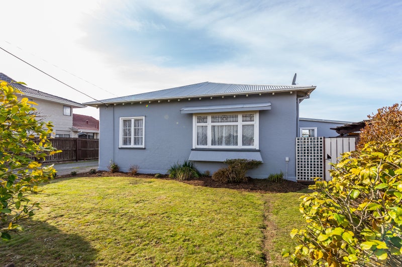 2/16 O'Briens Road, Sockburn, Christchurch - Carousel 1