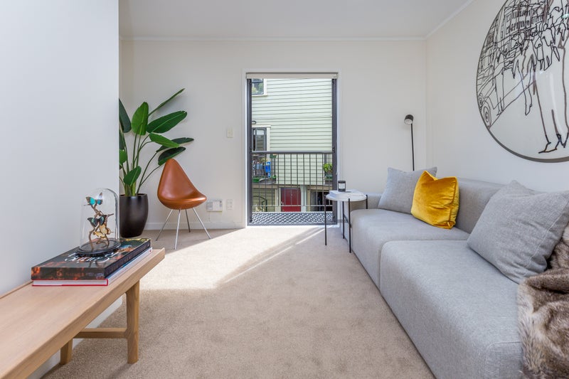 3/70 Randolph Street, Newton, Auckland - Carousel 10