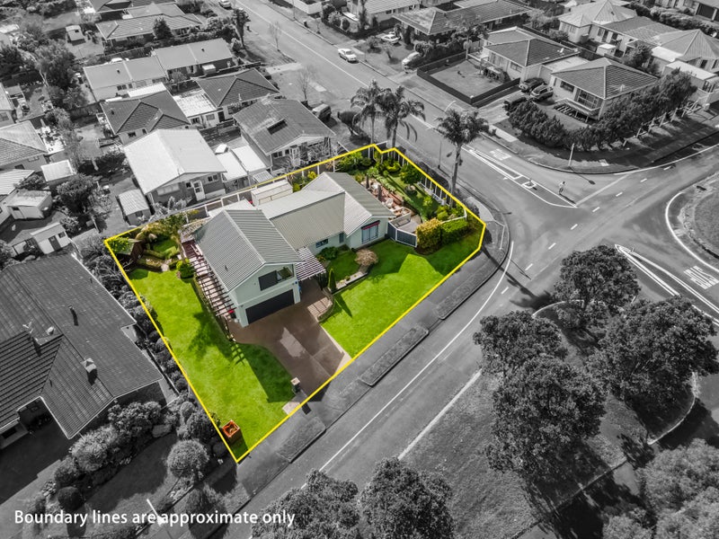 42 Highland Park Drive, Highland Park, Auckland - Carousel 1