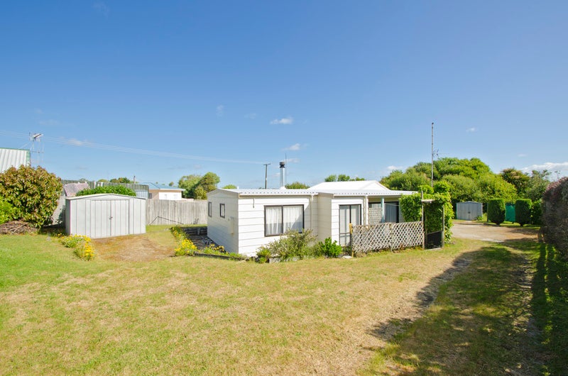 448 Pukehina Parade, Pukehina, Te Puke - Carousel 1