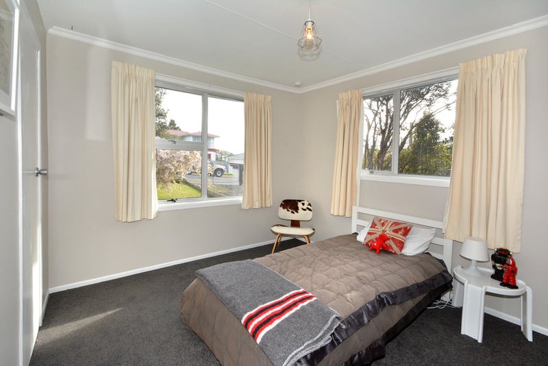 37 Saunders Street, Brockville, Dunedin - Carousel 10