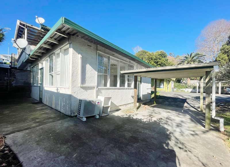 3 Duncan Avenue, Sandringham, Auckland - Carousel 2