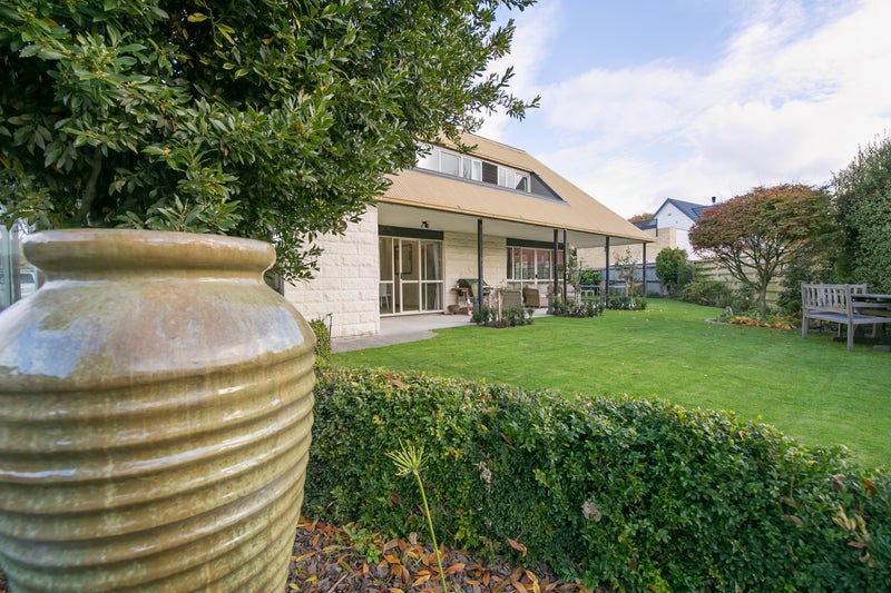 43 Barnes Road, Redwood, Christchurch - Carousel 2