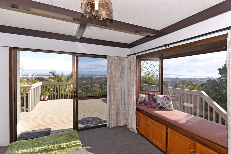 121 The Ridgeway, Stoke, Nelson - Carousel 10