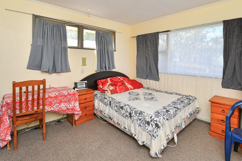 19 Trevola Street, New Windsor, Auckland - Carousel 9