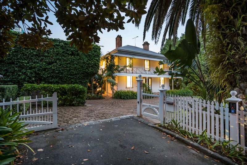 24 Ruskin Street, Parnell, Auckland - Carousel 2
