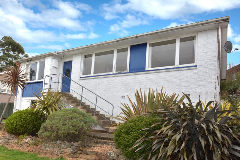 4 Tracey Street, Brockville, Dunedin - Carousel 1