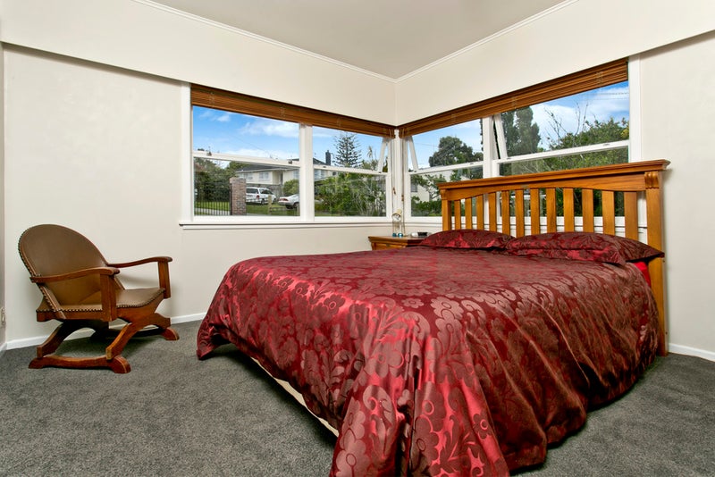 15 Raeben Avenue, Hillcrest, Auckland - Carousel 10