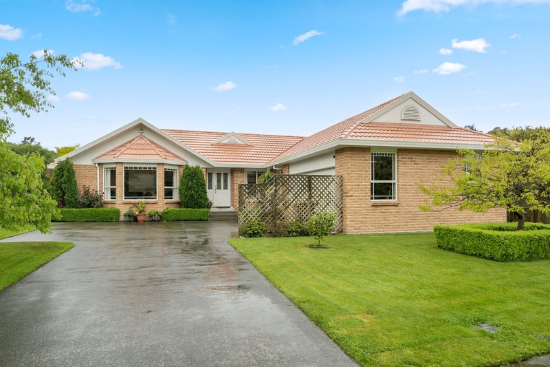 22 Mary Huse Grove, Manor Park, Lower Hutt - Carousel 1