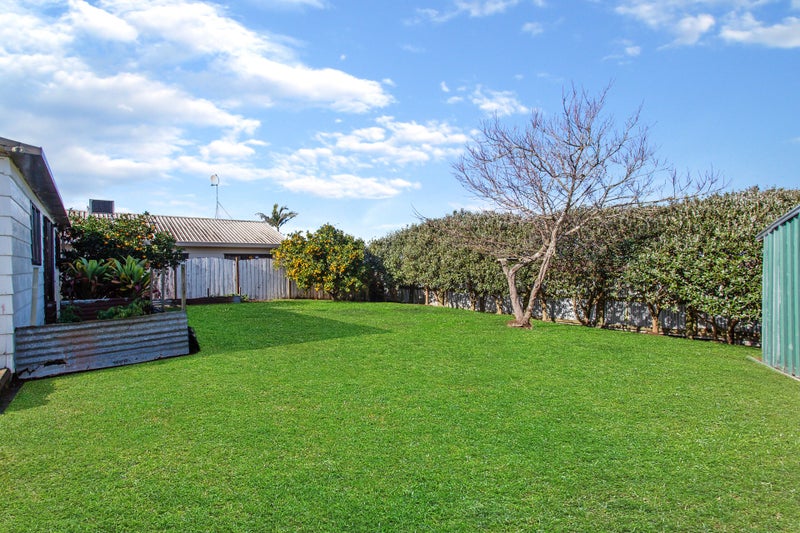 8 Burundi Avenue, Clendon Park, Auckland - Carousel 16