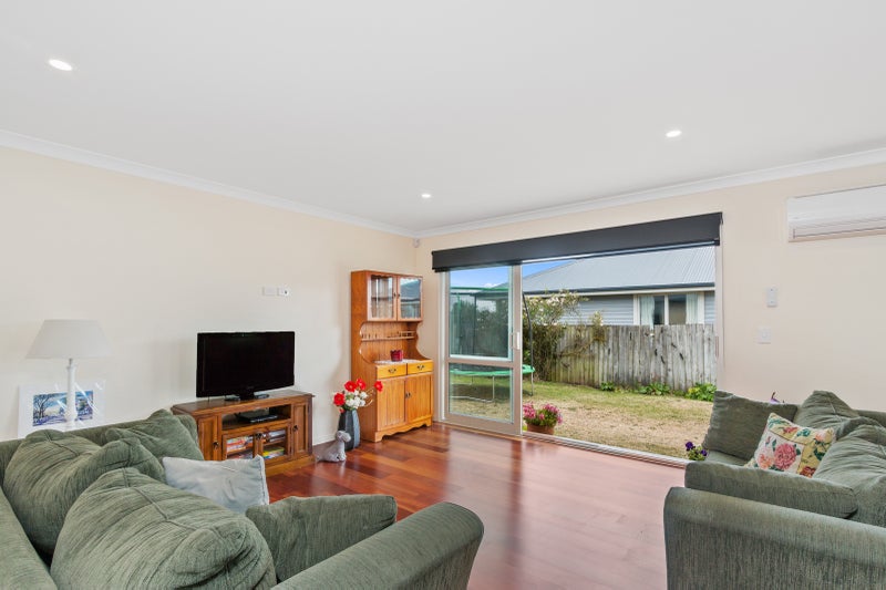 70 Bickerton Street, Wainoni, Christchurch - Carousel 1