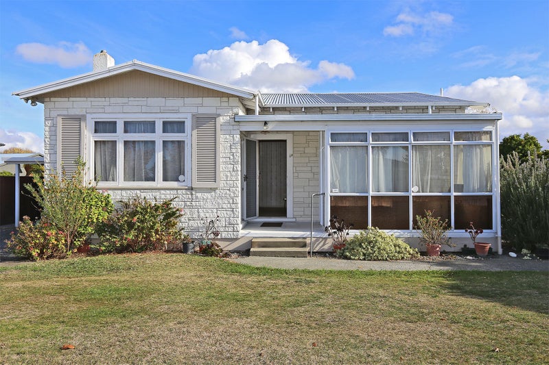 1006 Plunket Street, Saint Leonards, Hastings - Carousel 1