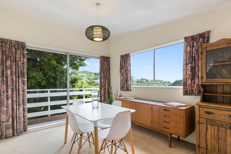 10 Maungaraki Road, Korokoro, Lower Hutt - Carousel 10