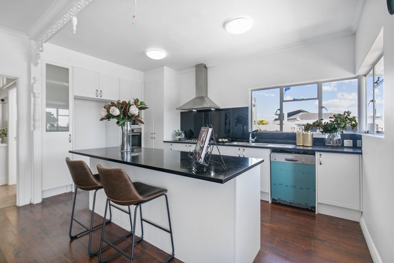 73C East Coast Road, Castor Bay, Auckland - Carousel 2