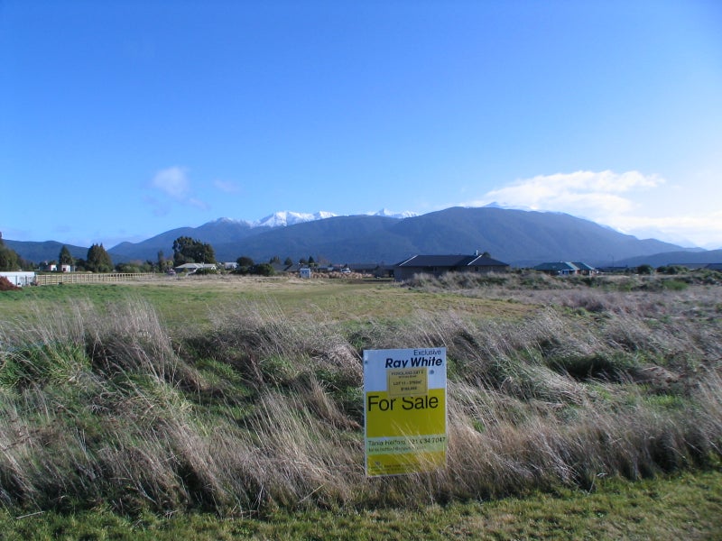 59 Oraka Street, Te Anau, Te Anau - Carousel 1